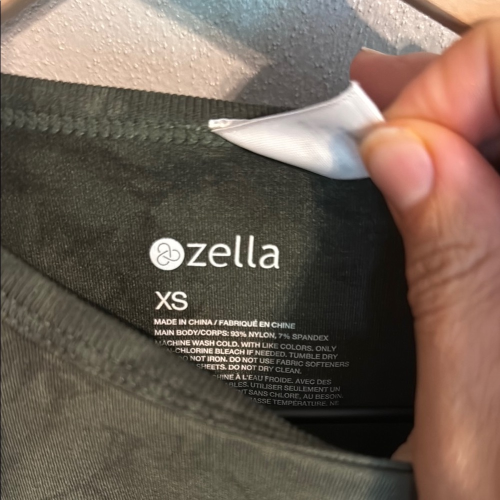 Zella Green Long Sleeve Athletic Top Size XS Women - Picture 2 of 8